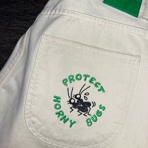 Carne Bollent “protect horny bug pants”